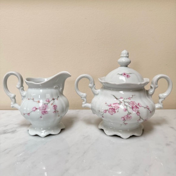Vintage 1814 Hutschenreuther Germany Sylvia Lidded Sugar Bowl & Creamer Set - Picture 1 of 13